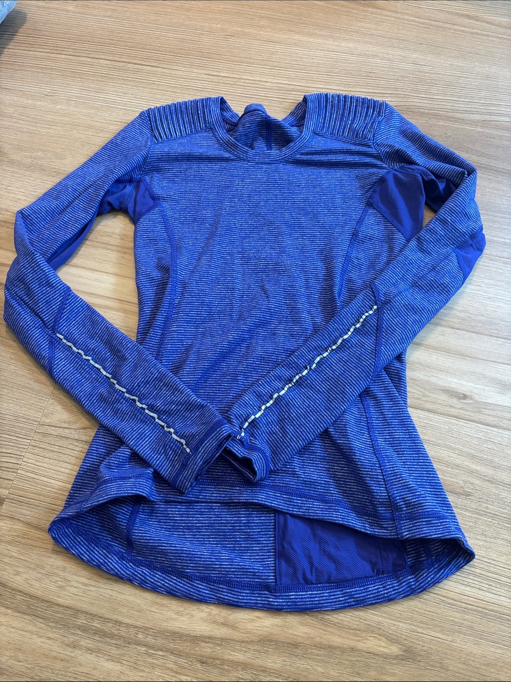 Blue Long-Sleeve Lululemon Top